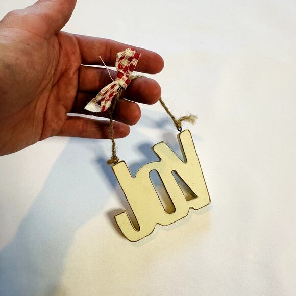 Primitive Farmhouse Christmas Wooden "JOY" Tree Ornament - Picture 2 of 5